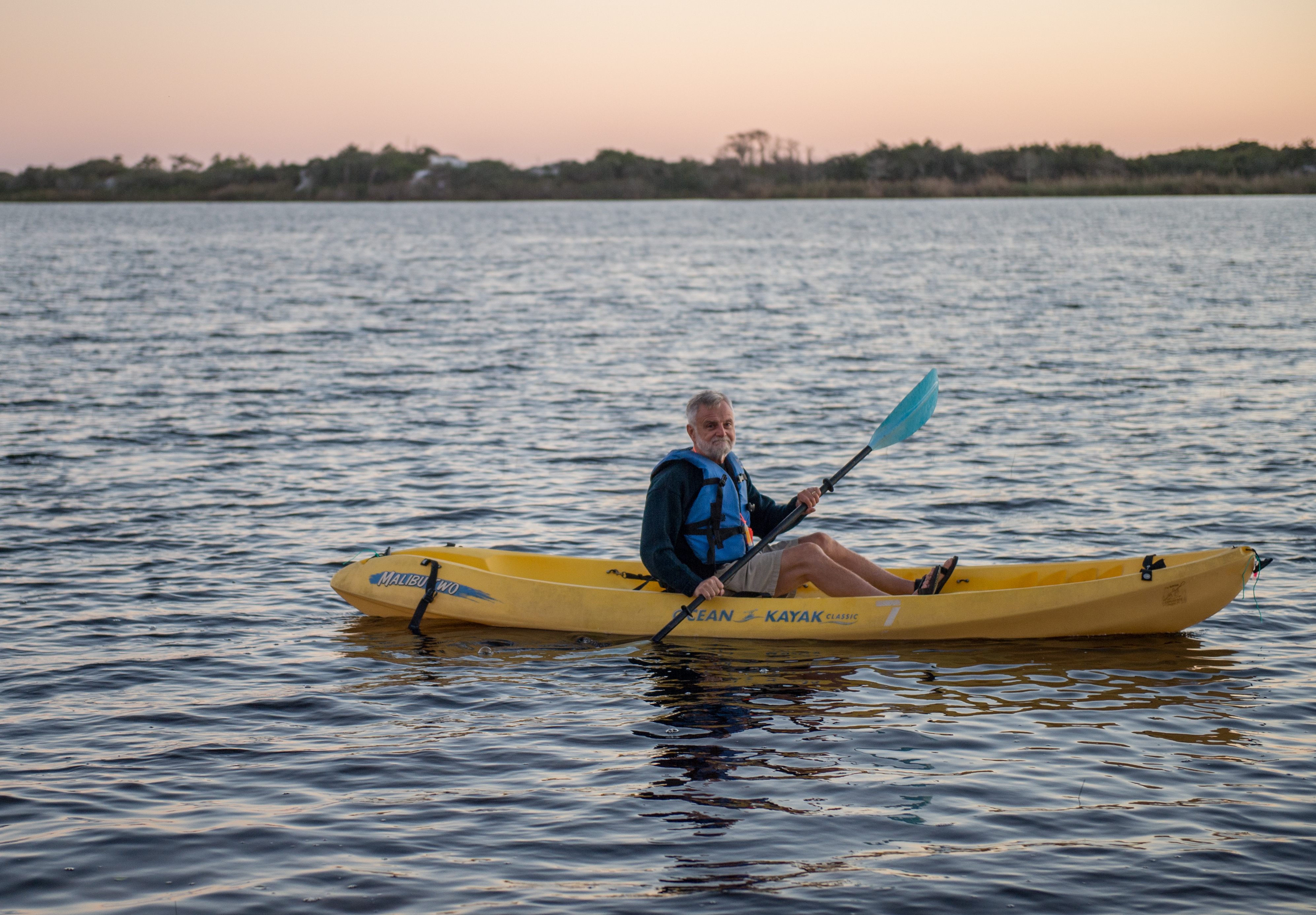 Participants from the Moonlight Paddle enjoy some hot chocolate. Photo by Faith W.