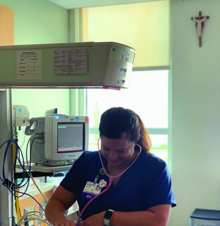 Nurse In Nicu 2a