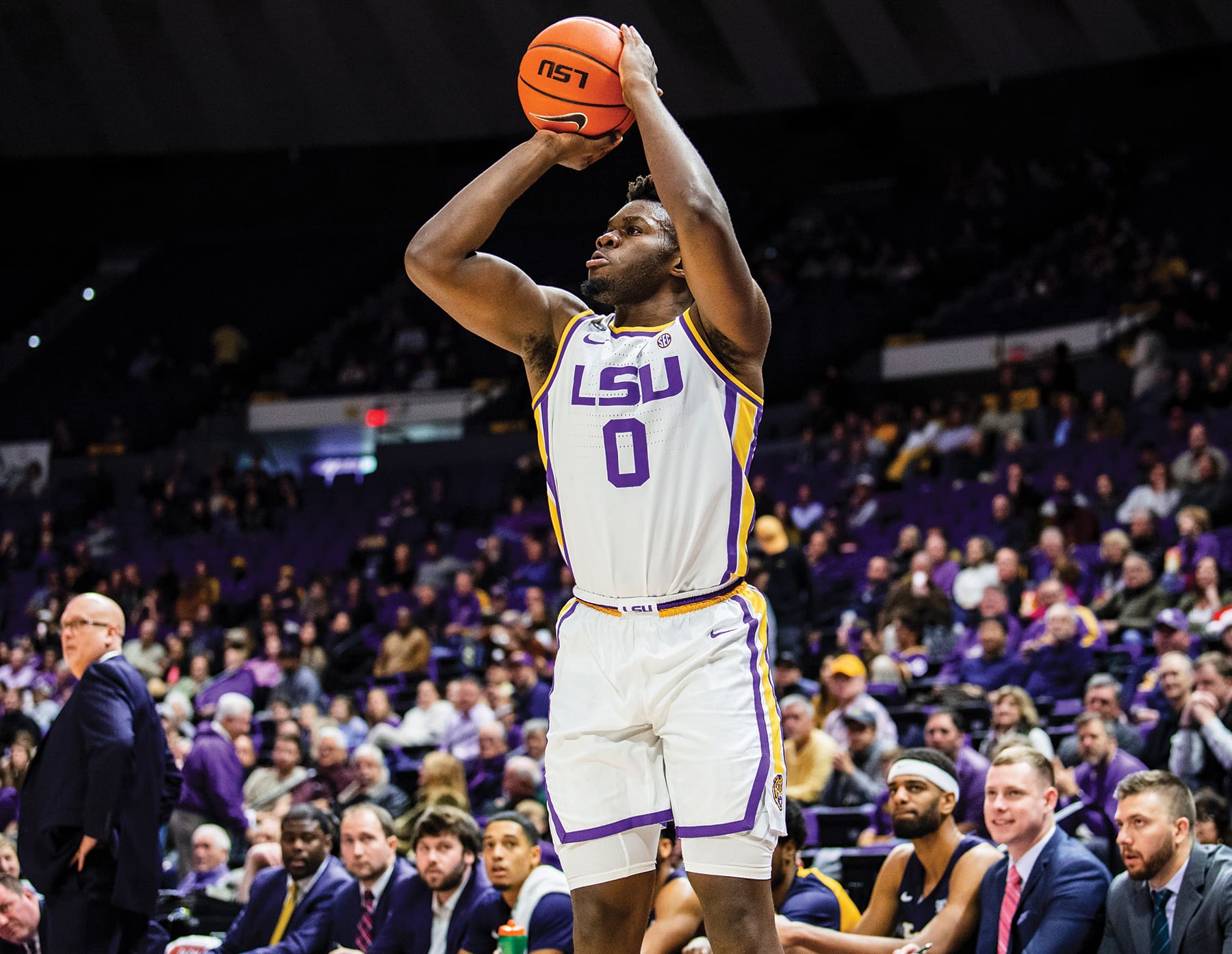Men's Basketball Vs East Tenn St Photo By Gus Stark