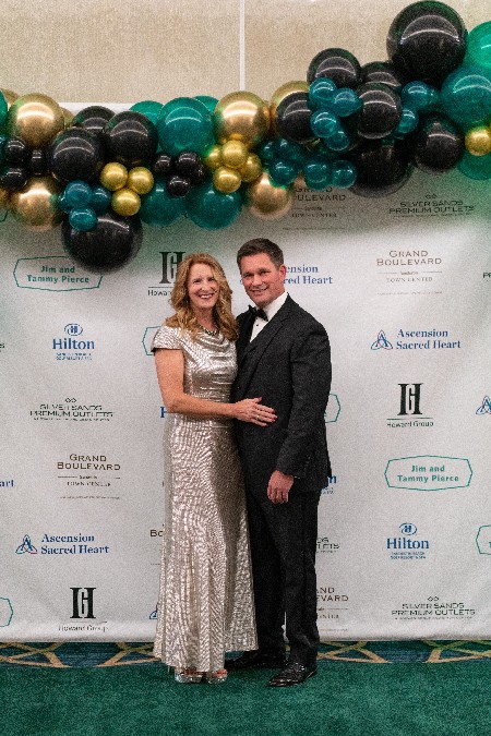 Emerald Ball 2022 20220430 018