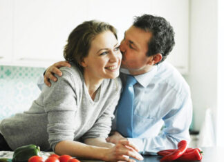 Happy Couple Loving Feeling 534x462