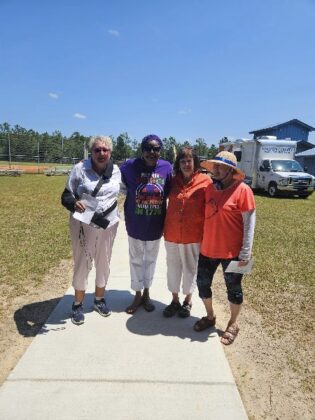 Members Susan Bowden Vicoria Crystal Pres. Karen Mcgee And Christie Buck