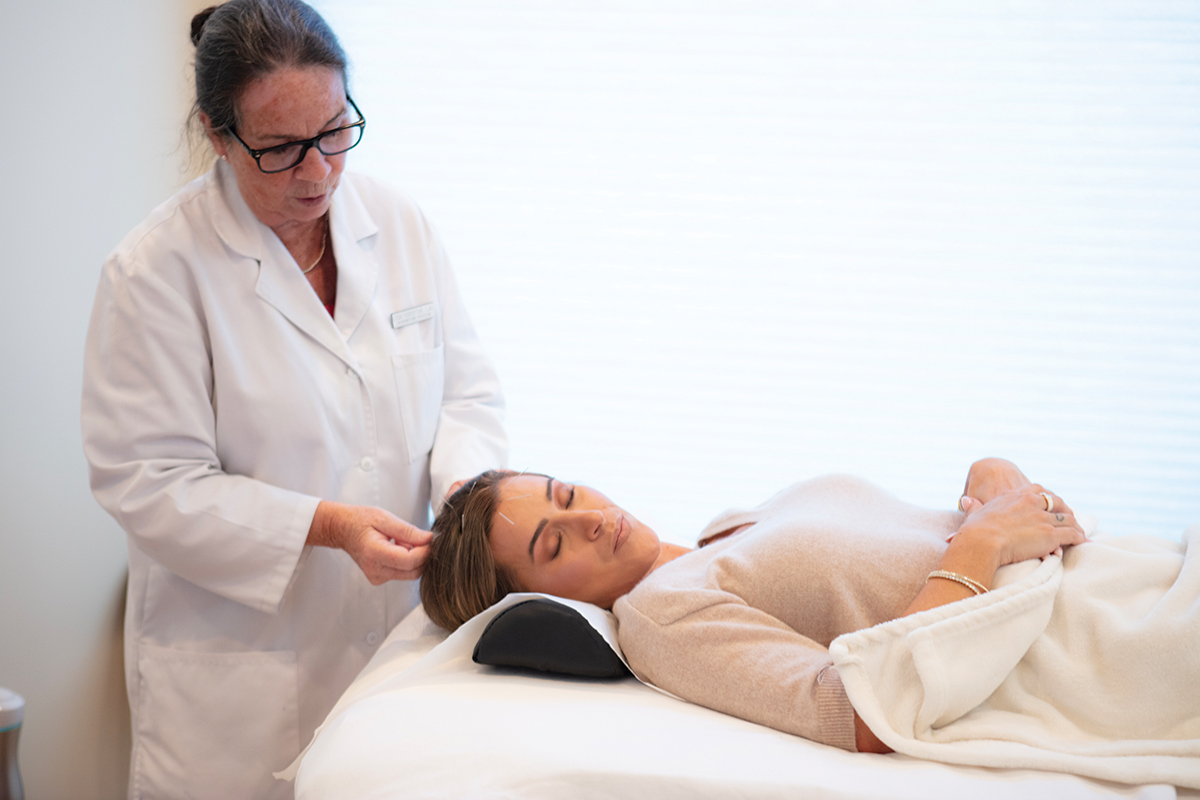 Healing in Harmony: Acupuncture’s Role in Modern Medicine
