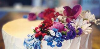 Lady Rays Flower Cake