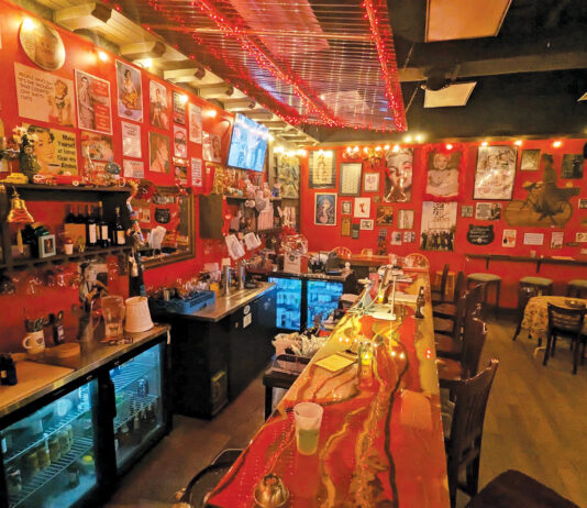 Redds Bar