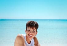 Santa Rosa Beach Author and Local Coach Releases Book on Friendship, Belonging, and Pickleball Headshot For Book